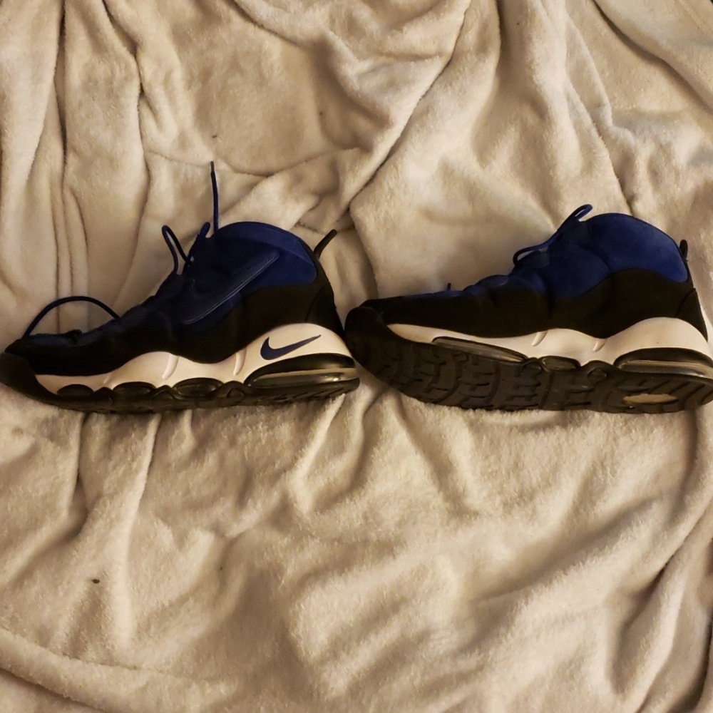Nike Air Uptempo basketball shoes